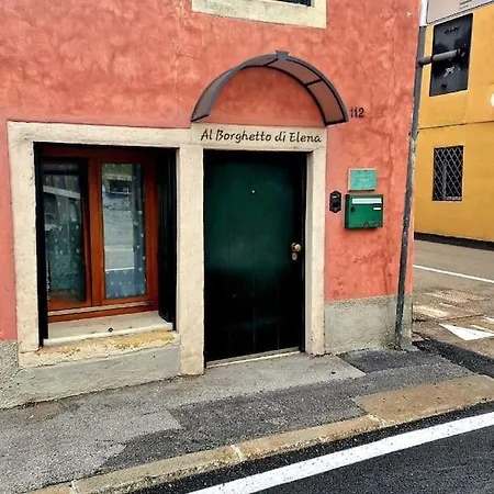 Lägenhet Al Borghetto Di Elena Con Garage *